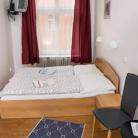 Bed & Breakfast Charles Bridge 3*