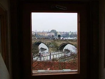 Bed & Breakfast Charles Bridge